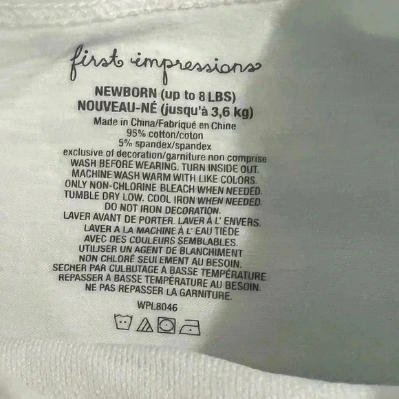 First Impressions Bundle of two onsie Size Newborn - Picture 8 of 9